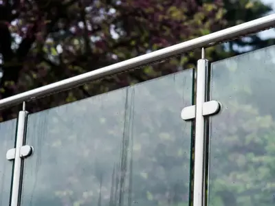 Paslanmaz Cam Korkuluk Modelleri ve Özellikleri